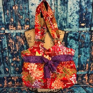 Double handle large quilted Asian butterfly purse